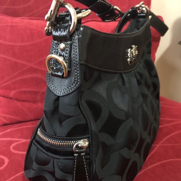 Coach Signature Bag!! - Picture 2 of 7